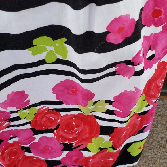 Snap brand sundress Size 3 - Picture 3 of 9